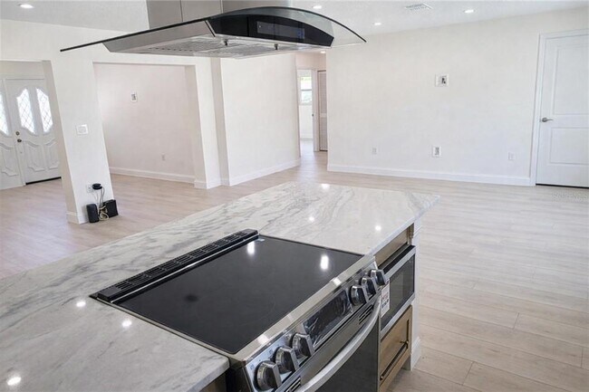 Foto del edificio - 4018 29th Ave W