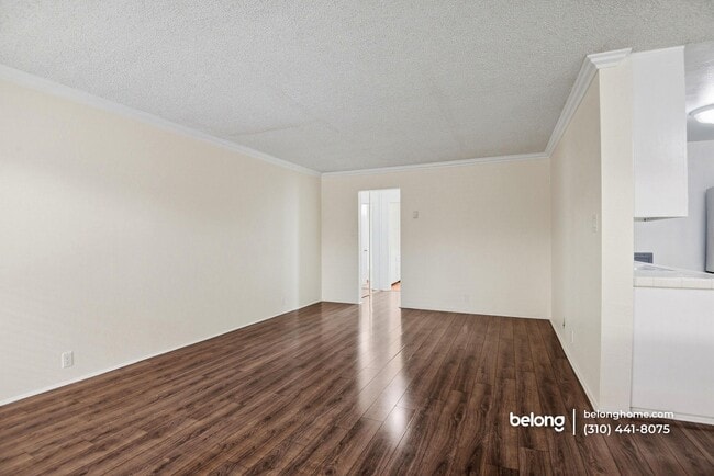 Building Photo - 545 Chestnut Ave