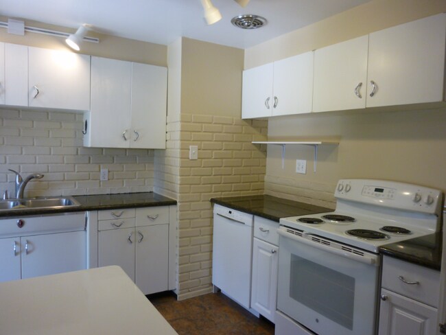 Foto del edificio - 1211 W Dalke Ave