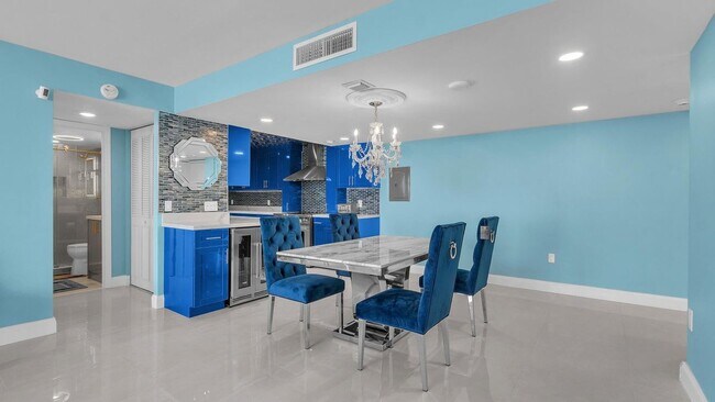 Foto del edificio - 5600 N Flagler Dr