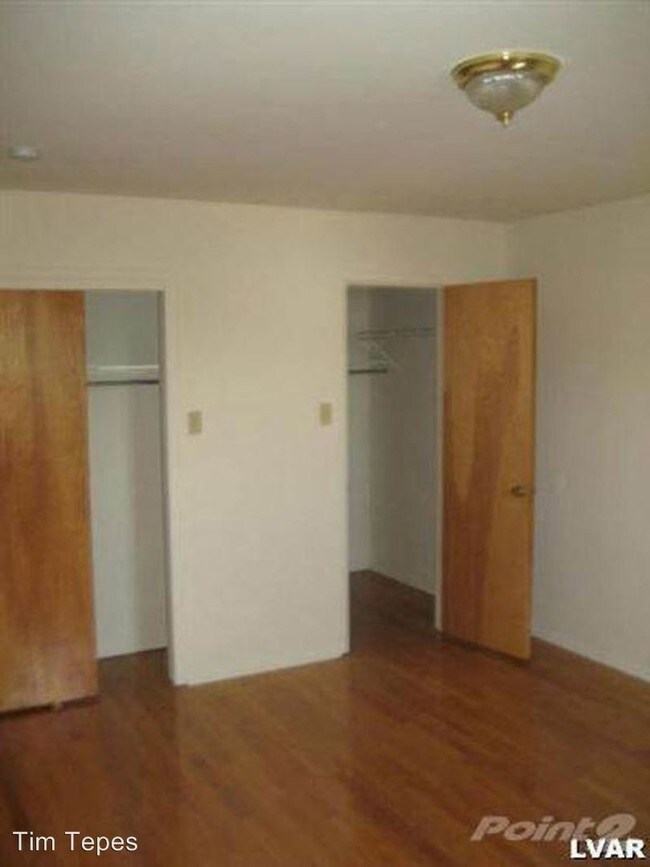 Building Photo - 2 br, 1.5 bath House - 2809 W. 28th Street