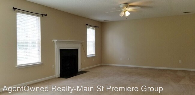 Foto del edificio - 4 br, 2.5 bath House - 111 Summer Trace Drive