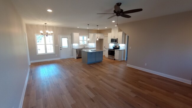 Building Photo - New Construction Home for Rent in South Tu...