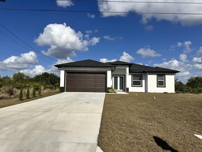 Photo - 325 Paulcrest Ave House