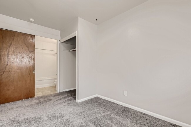 Building Photo - Cozy One Bedroom Condo in Westminster