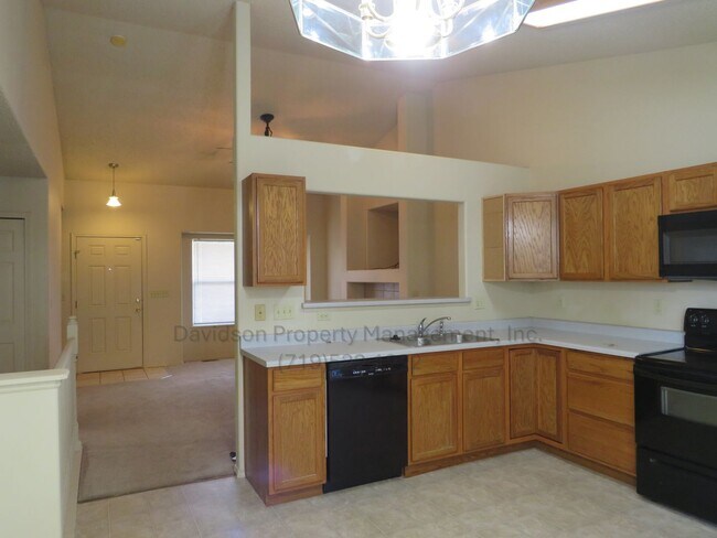 Foto del edificio - Wonderful 3-bedroom Rancher in Fountain