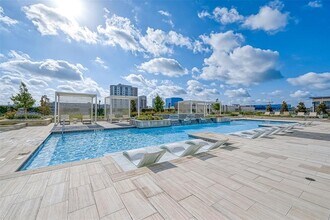 Building Photo - 2047 Westcreek Ln