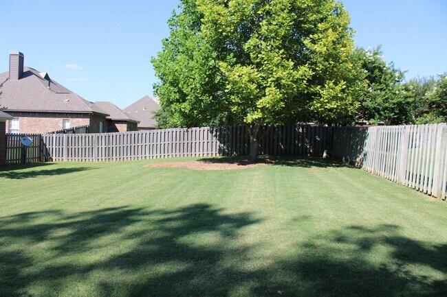 Foto del edificio - Home for Rent in Deer Creek!
