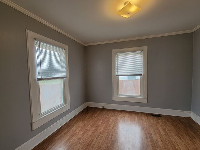 Primary Photo - 34 Wagner Ave