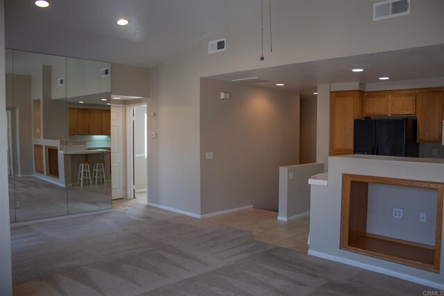 Building Photo - 1261 Los Arcos Pl