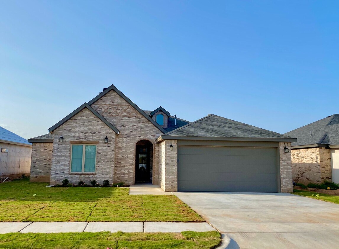 Foto principal - Beautiful Home in Cooper ISD