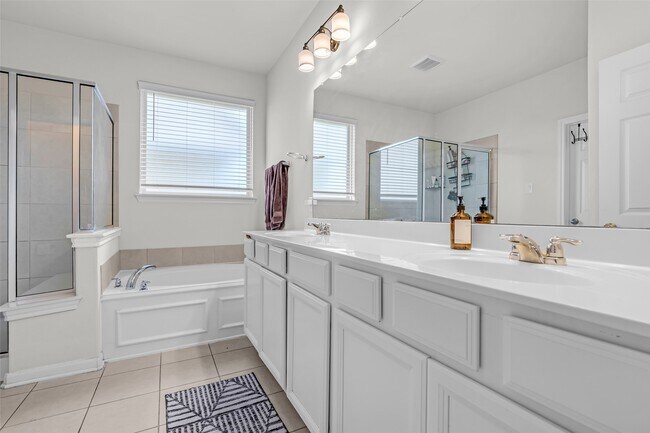 Foto del edificio - 17330 Hartford Field Ln