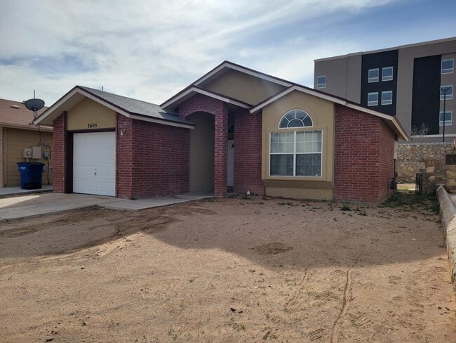 Building Photo - 3605 Tierra Zafiro Dr