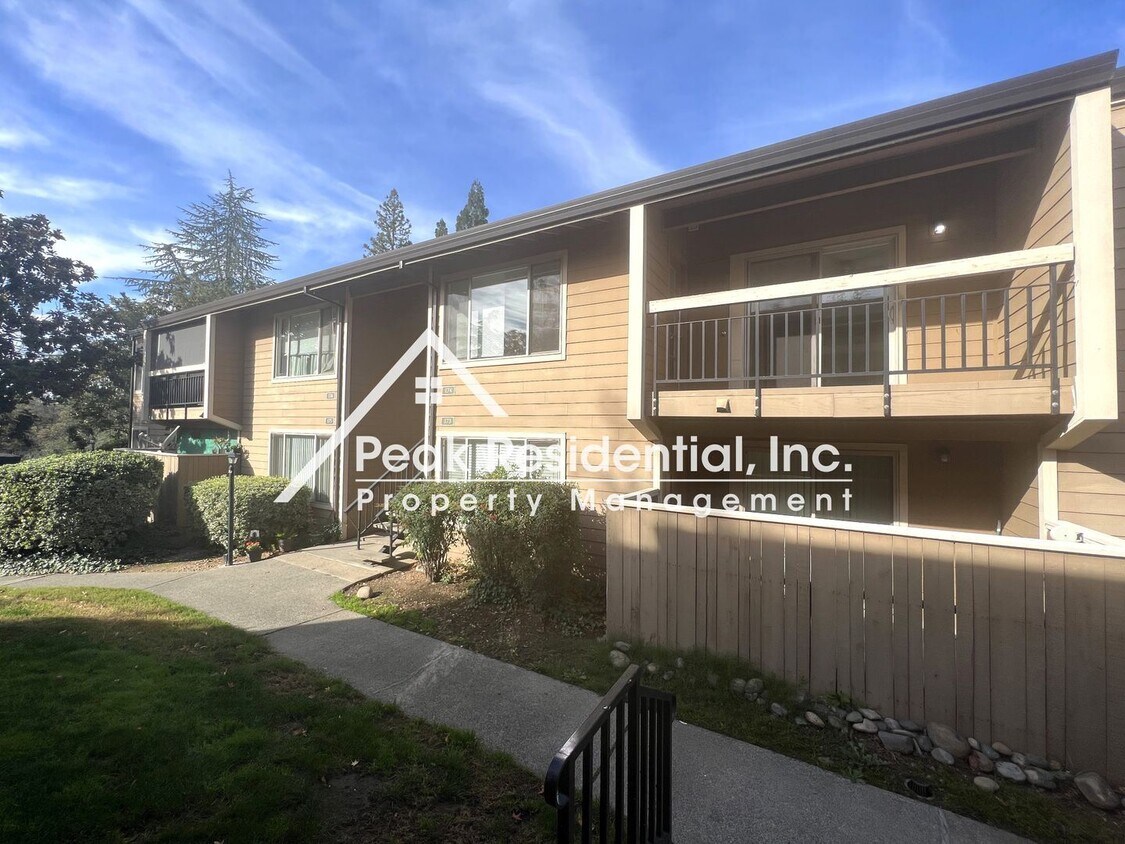 Primary Photo - 2 br, 2 bath House - 9200 Madison #174