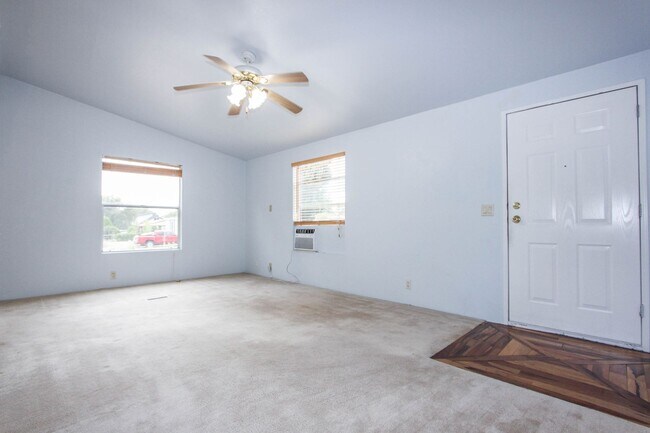 Foto del edificio - Chino Valley 2 bedroom 2 bath manufactured home