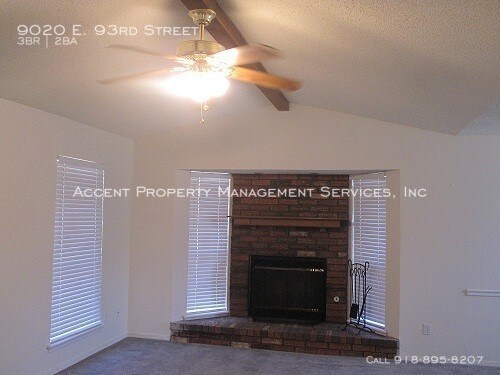 Foto del edificio - 3 Bedroom 91st & Memorial!!!