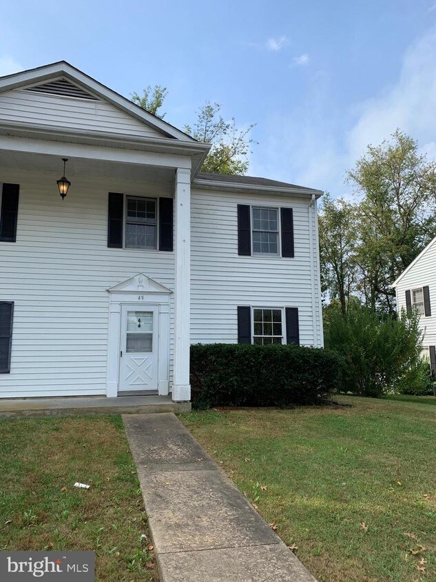 49 Standish Ct, Charles Town, WV 25414 House for Rent in Charles Town