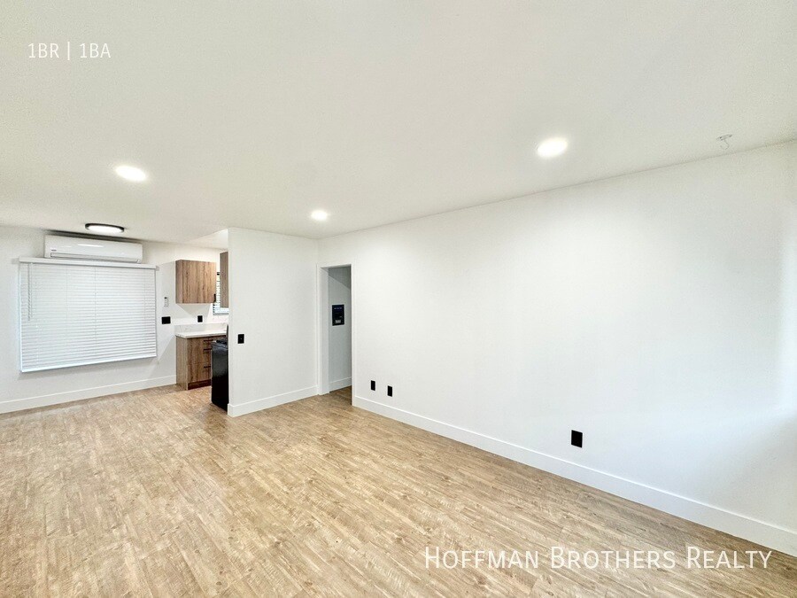 Primary Photo - 412 Brooks Ave