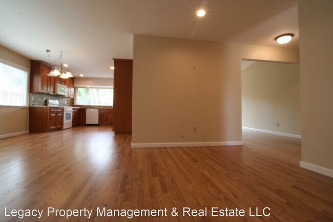 Foto del edificio - 3 br, 2 bath House - 4461 Heath Circle