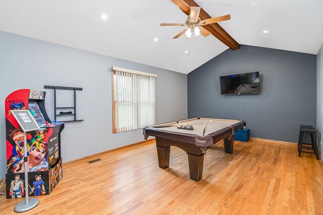 Foto del edificio - 8057 Mason Ln