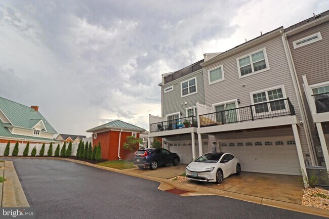 Building Photo - 7970 Potter Pl