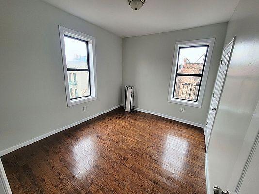 Foto principal - 2 bedroom in New York NY 10032