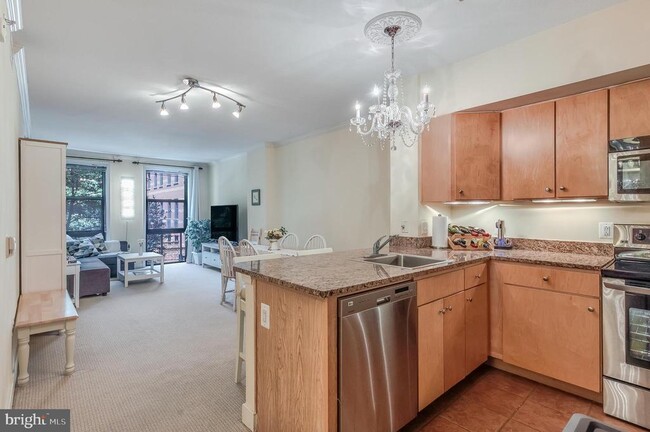 Foto del edificio - 631 D St NW