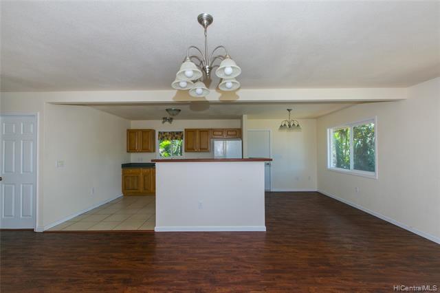 Building Photo - 54-124-124 Kealalani Pl