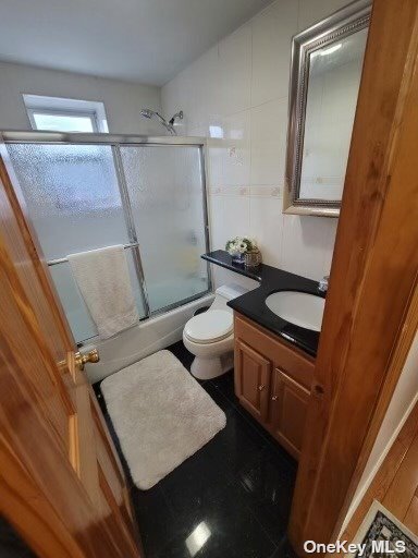 Building Photo - 132-41-132-59 59th Ave