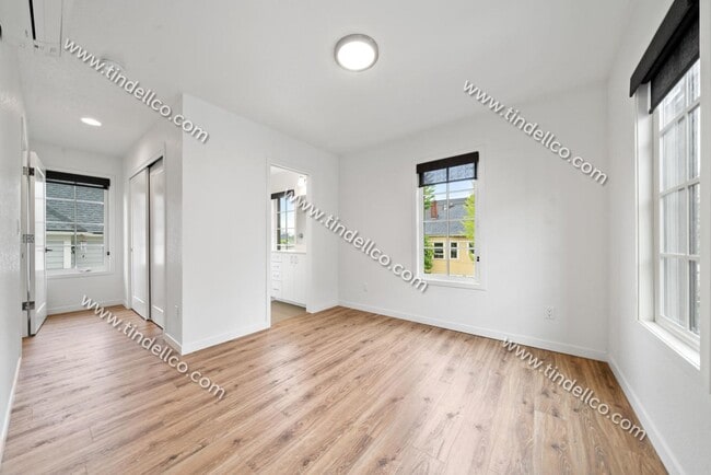 Foto del edificio - 1106-1110 SE Lincoln St