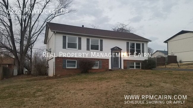 Building Photo - Spacious 4 Bedroom, 2.5 Bath Split Level I...