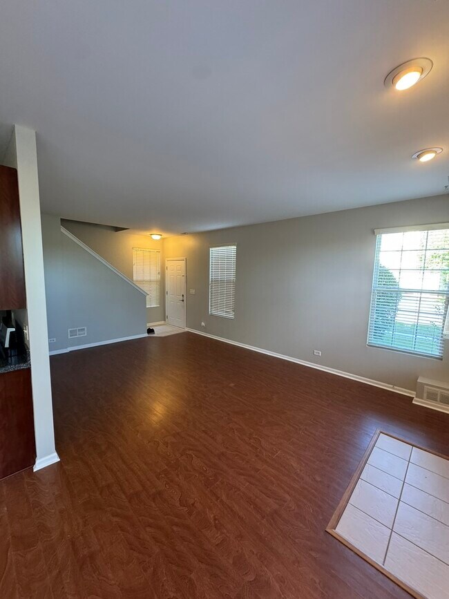 Foto del edificio - 1401 Millbrook Dr