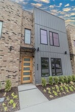 Building Photo - 4102 W Olive St