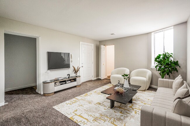 Building Photo - 1400 Seward Ave