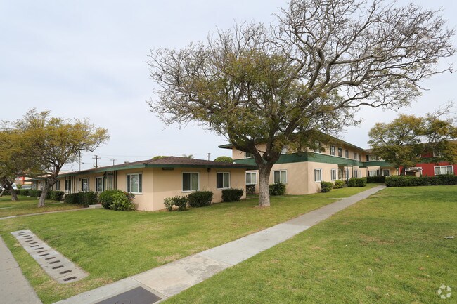 Foto del edificio - California Gardens