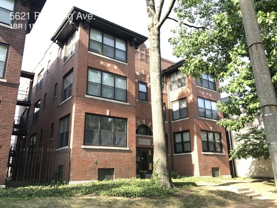 5621 Pershing Ave Unit 11, Saint Louis, MO 63112 Room for Rent in Saint Louis, MO