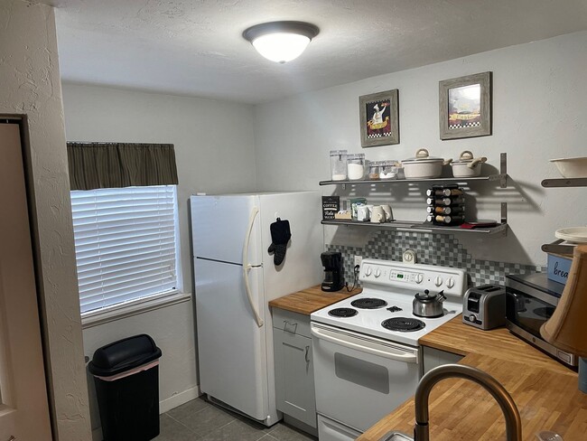 Foto del edificio - Beautifully Furnished 2/1.5 in Haystacks