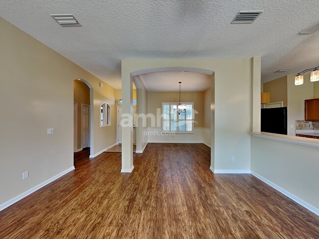 Building Photo - 13243 Bonaparte Drive West