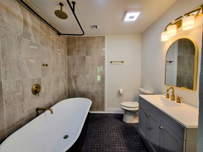 Baño principal - 71364 Saint Charles St