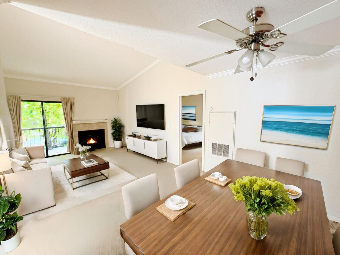 25601 Indian Hill Ln Unit G, Laguna Hills, CA 92653 Condo for Rent in