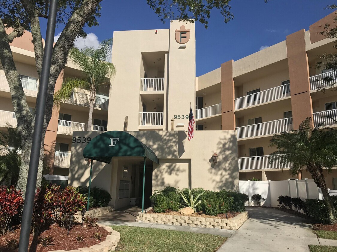 9539 Weldon Cir Unit F410, Tamarac, FL 33321 Condo for Rent in