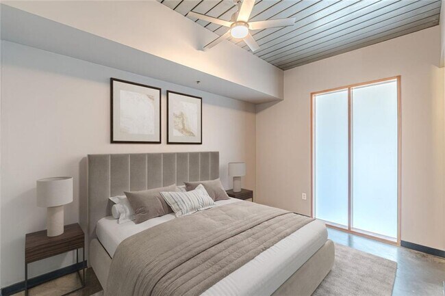 Foto del edificio - 620 Glen Iris Dr NE