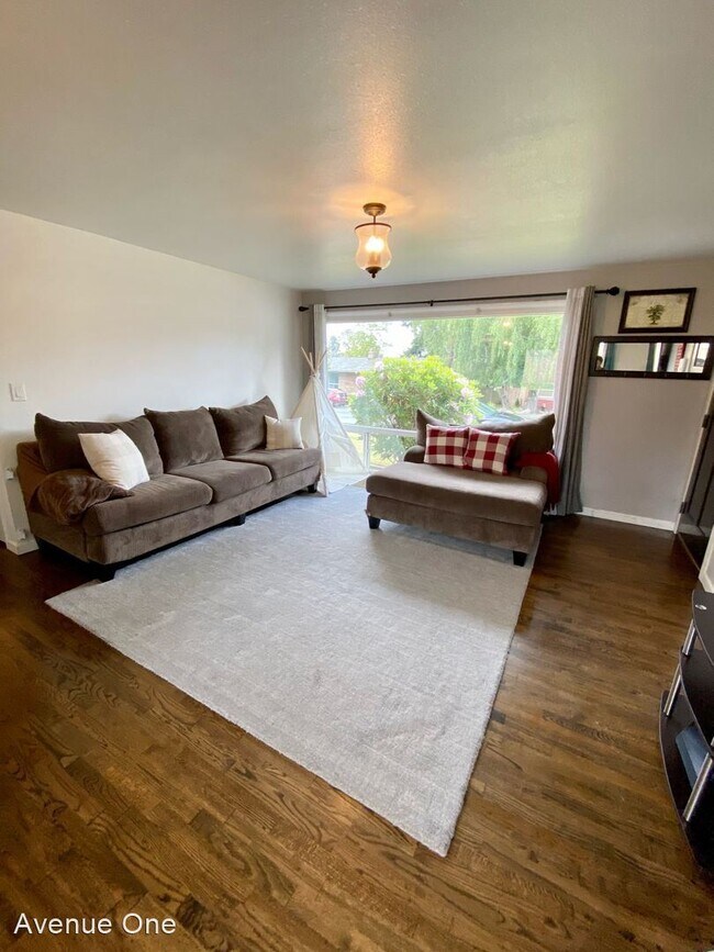 Foto del edificio - 4 br, 2 bath House - 2243 S. 250th Street