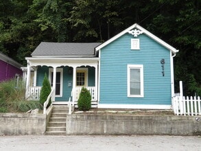 Building Photo - 611 Taylor Ave