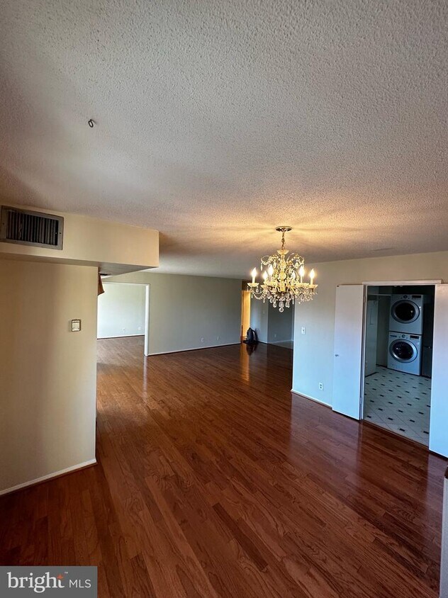 8340 Greensboro Dr Unit 508, McLean, VA 22102 Room for Rent in McLean