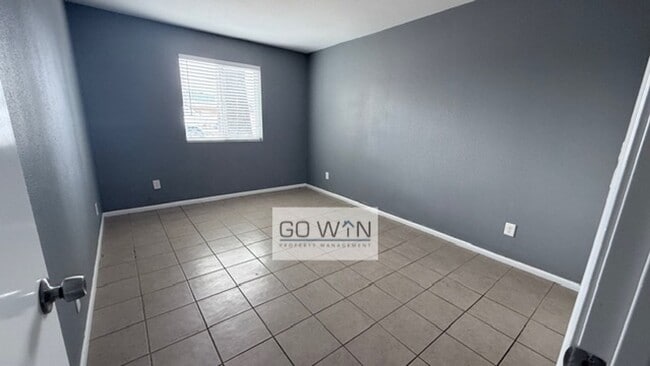 Building Photo - 245 S Allen