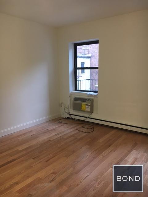 Foto del edificio - 240 E 81st St