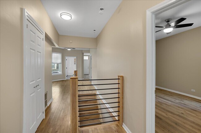 Building Photo - 4721 S St Lawrence Ave