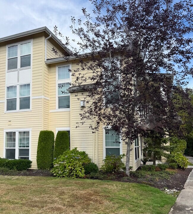 Foto del edificio - 22663 NE Alder Crest Dr