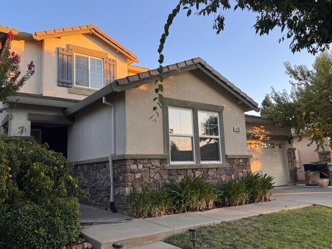 Building Photo - 4283 Borderlands Dr